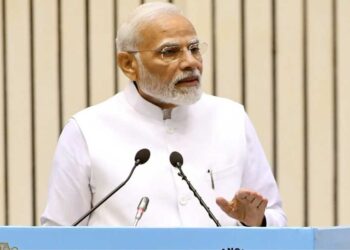 Don’t be defensive, make country corruption-free, PM Modi