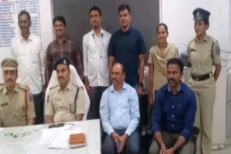 Rachakonda Police Busted a gang involved in stealing auto rickshaws