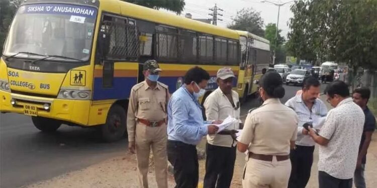 Bengaluru Traffic Police implements Ban on parking near schools