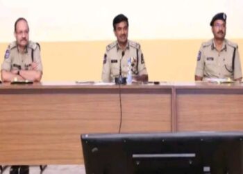 Hyderabad CP gave awareness on  legal use of weapons