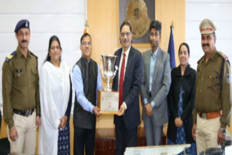 DGP   presented with trophy for excellent work in ICJS