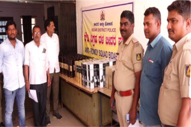 Anti Rowdy Squad Police Busted Branded  Liquor Bottles