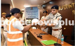 Traffic Kits Distributed to Bankura District Police