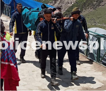 Tamil Nadu Devotee supported by Police