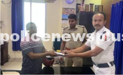 Lost phones returned by Police