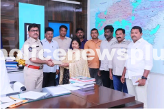 Head Constables Assist Colleague’s Family