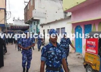 తెలంగాణ అసెంబ్లీ ఎన్నికలు: త్రికమిషనరేట్ పోలీసులు అప్రమత్తమయ్యారు.