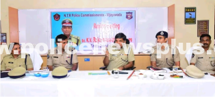 ఎన్.టి.ఆర్.జిల్లా పోలీసు అధికారులతో సమీక్షా సమావేశం నిర్వహించిన రాష్ట్ర డి.జి.పి. కె. రాజేంద్రనాథ్ రెడ్డి ఐ.పి.యస్.,