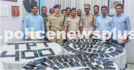 Andhra Pradesh Police handed over stolen phones