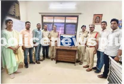 Burglars Caught, Loot Recovered