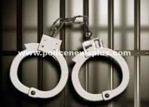 Youths arrested with deadly weapons