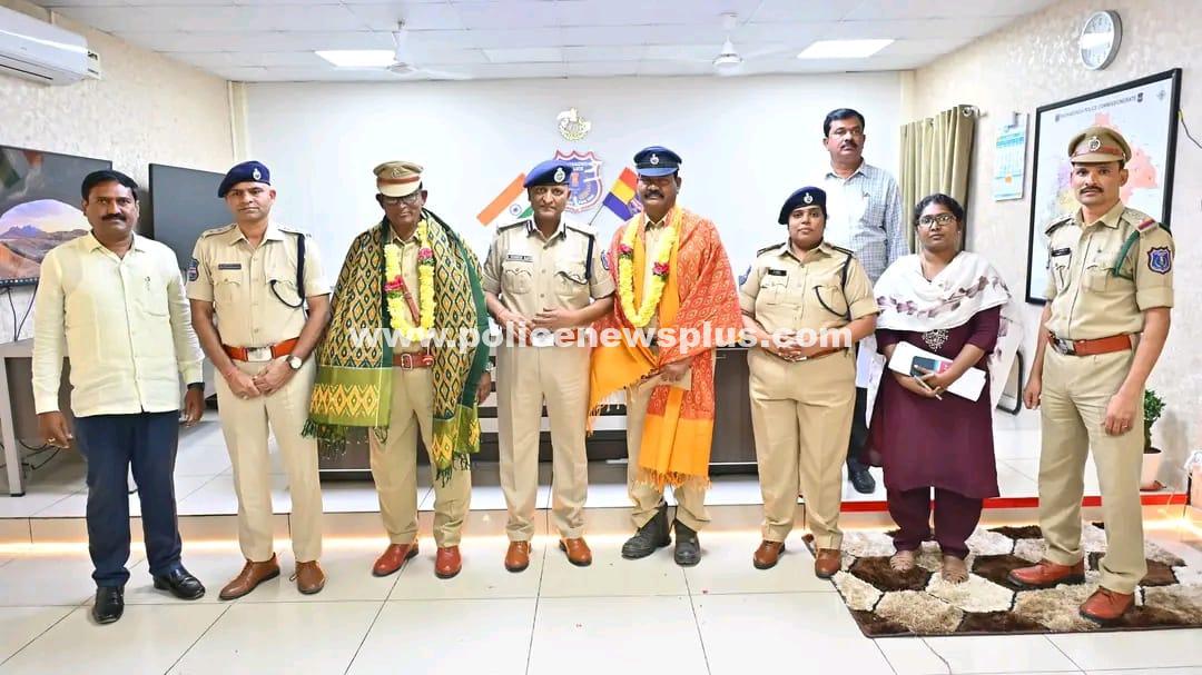Rachakonda Commissioner Felicitates Retired Police Officers