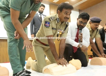 CPR Training for Police