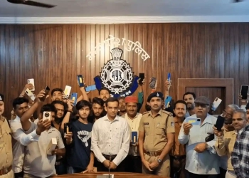 Chhatarpur Police Recover 88 Phones