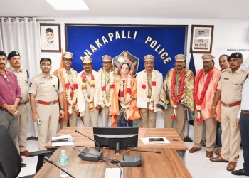 Anakapalli Police Honors Retiring Officers