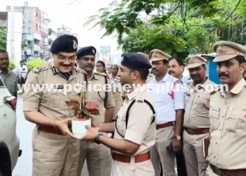 DGP Anjani Kumar Inspects Sub-Jail; SP Welcomes with Plant