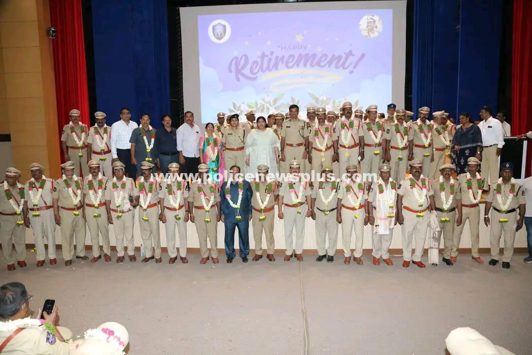 Hyderabad Police Honours 73 Retiring Officers