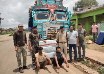 Kabirdham Police Nab Interstate Ganja Smugglers