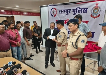 Raipur Police Return 250 Lost Phones to Owners