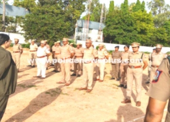 SP Ayman Jamal Inspects Parade