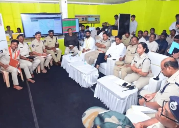 Police Commissioner Reviews Dasara Security Arrangements