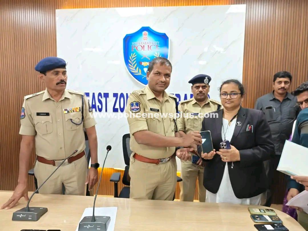 East Zone Police Recover Mobiles