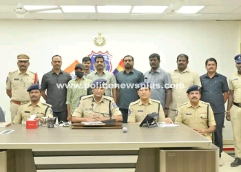 SOT Malkajgiri Busts Drug Racket