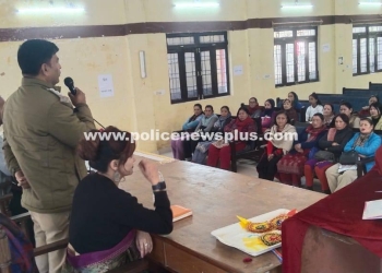Darchula Police Hold Women Safety Drive