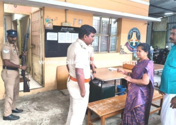 Surprise Inspection by Thiruvarur SP