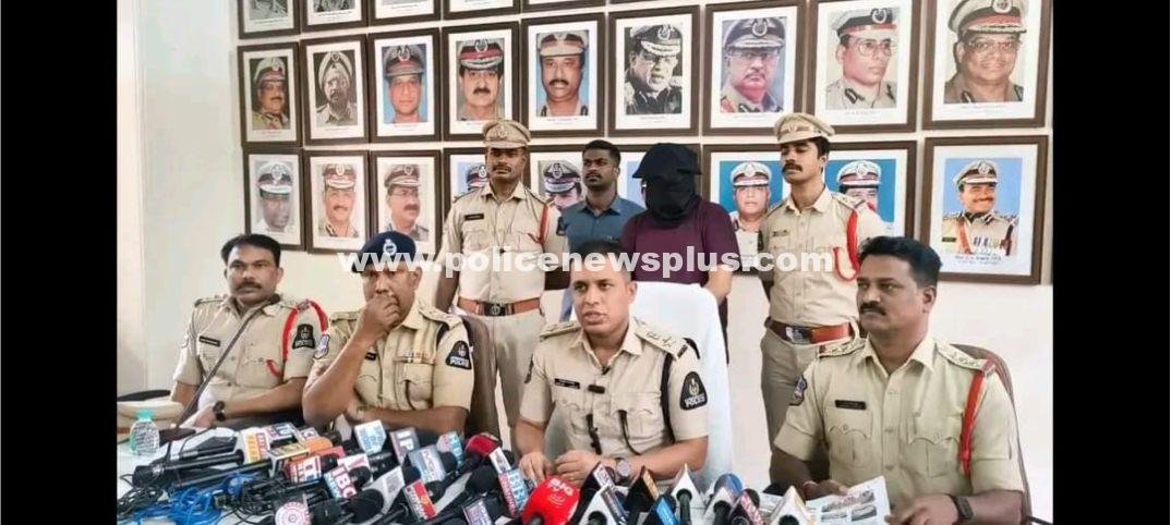 Mirchowk Police Bust Illegal Money Scheme