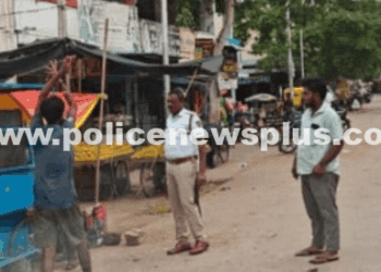 Traffic Police Clear Encroached Footpaths