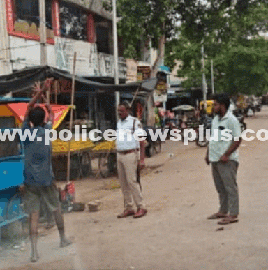 Traffic Police Clear Encroached Footpaths
