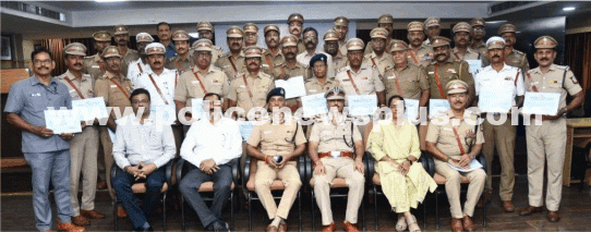 Honoring 40 Retiring Police Officers