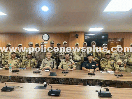 DGP Reviews Commando Operational Readiness