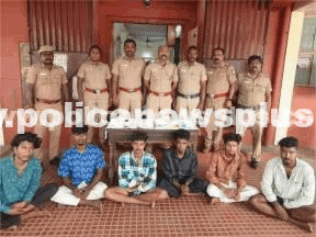 Six Arrested for Plotting a robbery