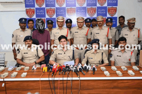Police Bust ₹10-Crore Gold Loan Scam