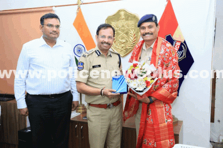 Hyderabad Police Officers Receive Service Medals