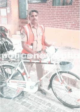 Public Welcomes Bicycle-Patrolling Police Officer