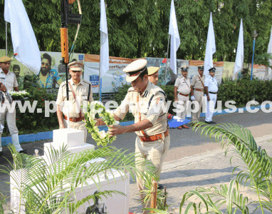 Bidhannagar Police Honour Brave Martyrs