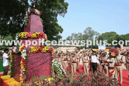 Police Honour Martyrs, Donate Blood Selflessly