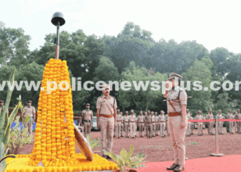 Kozhikode Rural Police Honour Fallen Martyrs